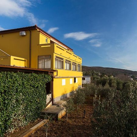 The Manzoni Family 3 Hotel Punat Exterior foto